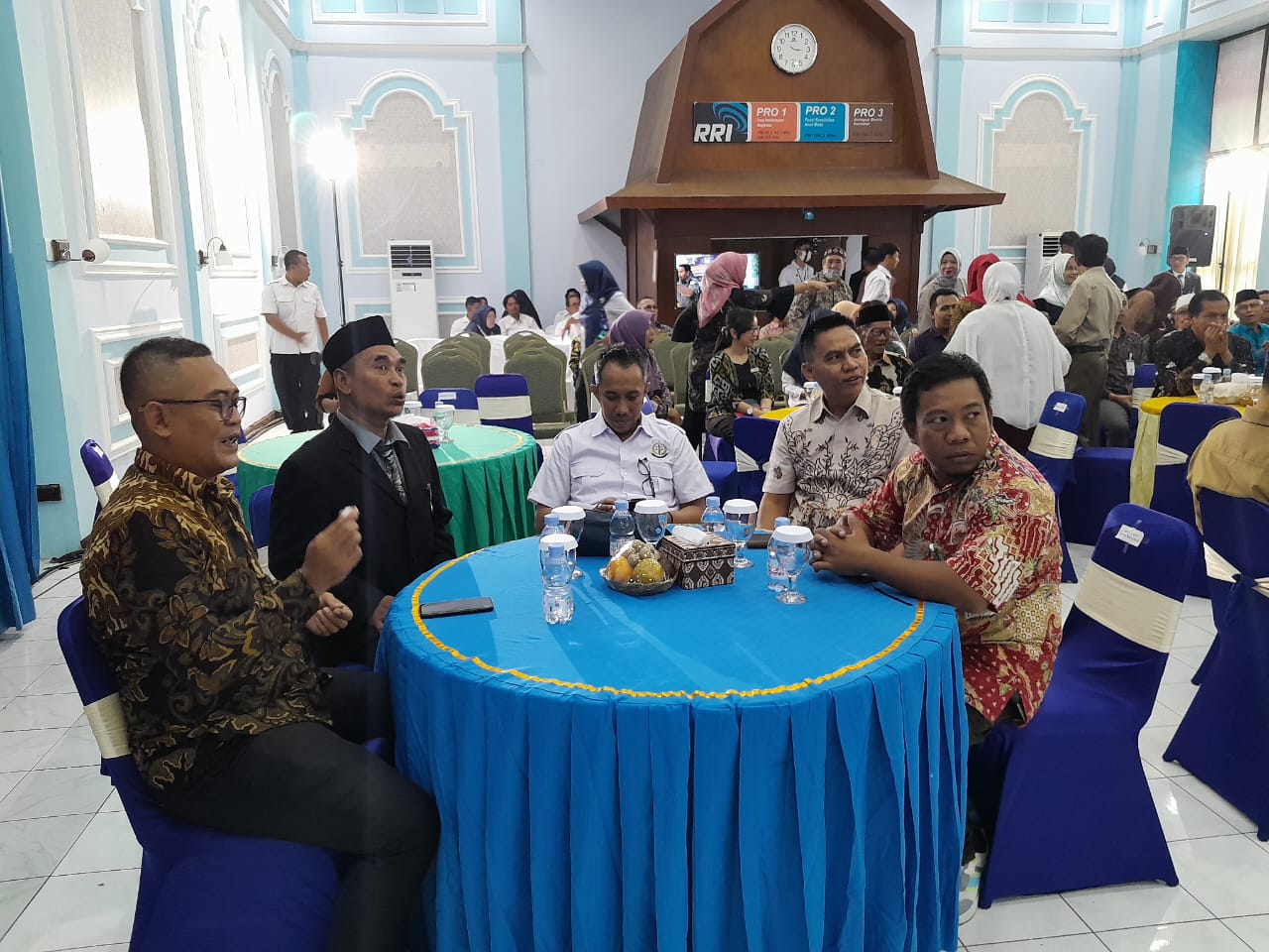 Hadiri HUT RRI, Bawaslu Kota Mataram Apresiasi Komitmen RRI Sukseskan Pemilu 2024.