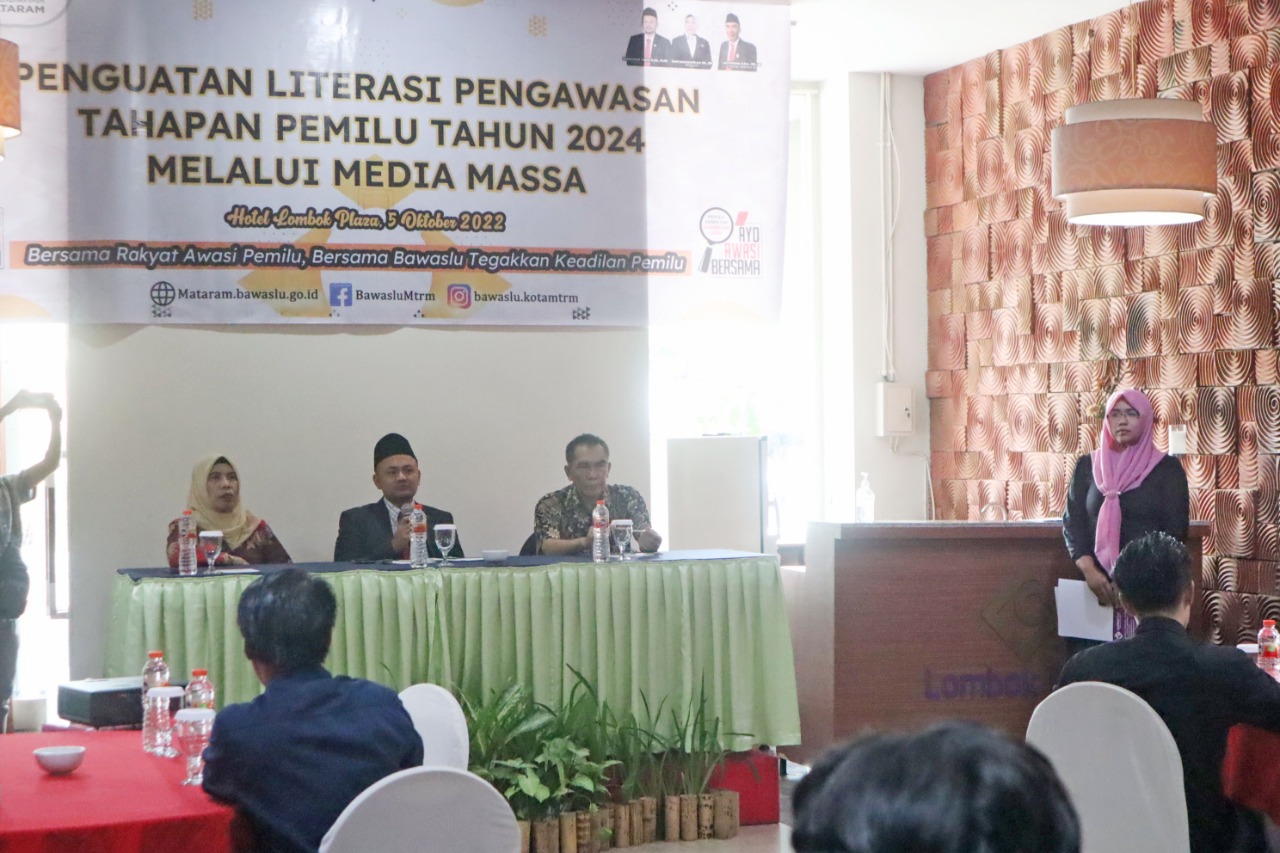 Perkuat Literasi Pengawasan, Bawaslu Komat Ajak Media Massa Berpartisipasi Pada Pemilu Serentak Tahun 2024.