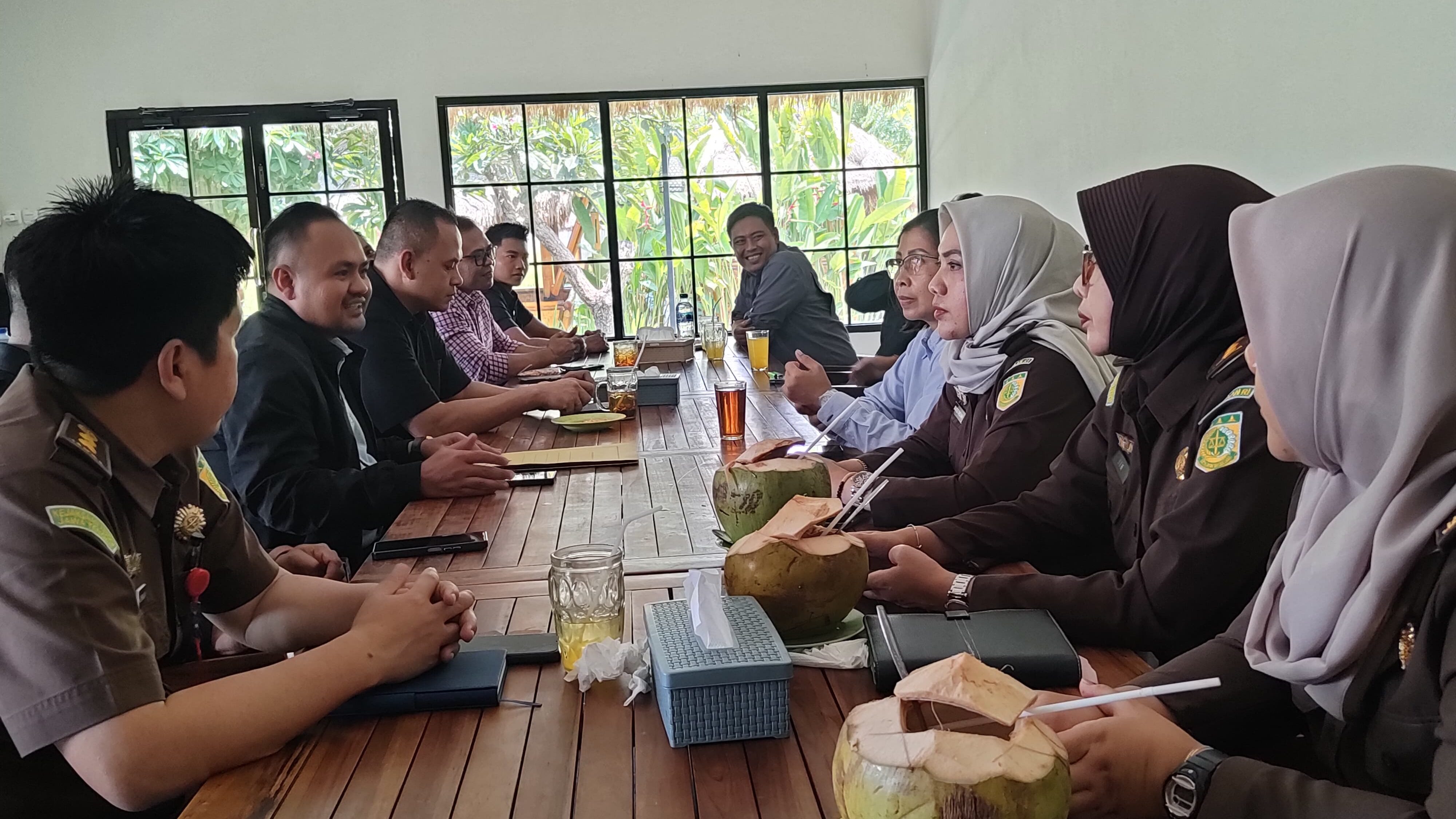 Bawaslu Kota Mataram Gelar Rapat Koordinasi Sentra Gakkumdu.
