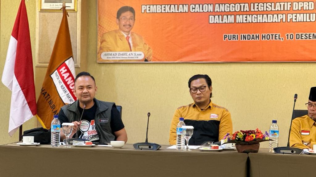 Beri Pembekalan Bagi Caleg Hanura, Bawaslu Kota Mataram Tegaskan Larangan Masa Kampanye.