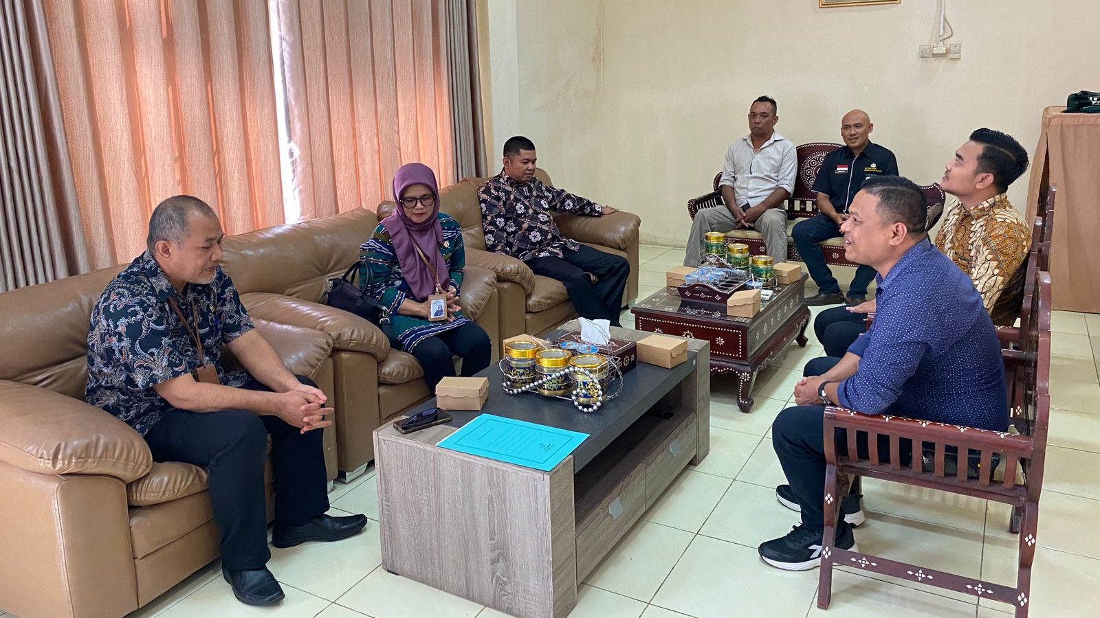 Bawaslu Kota Mataram Gandeng Disdukcapil Kota Mataram: Langkah Awal Menuju Pengawasan Pemutakhiran Daftar Pemilih Pilkada 2024 yang Akurat, Komprehensif dan Mutakhir.