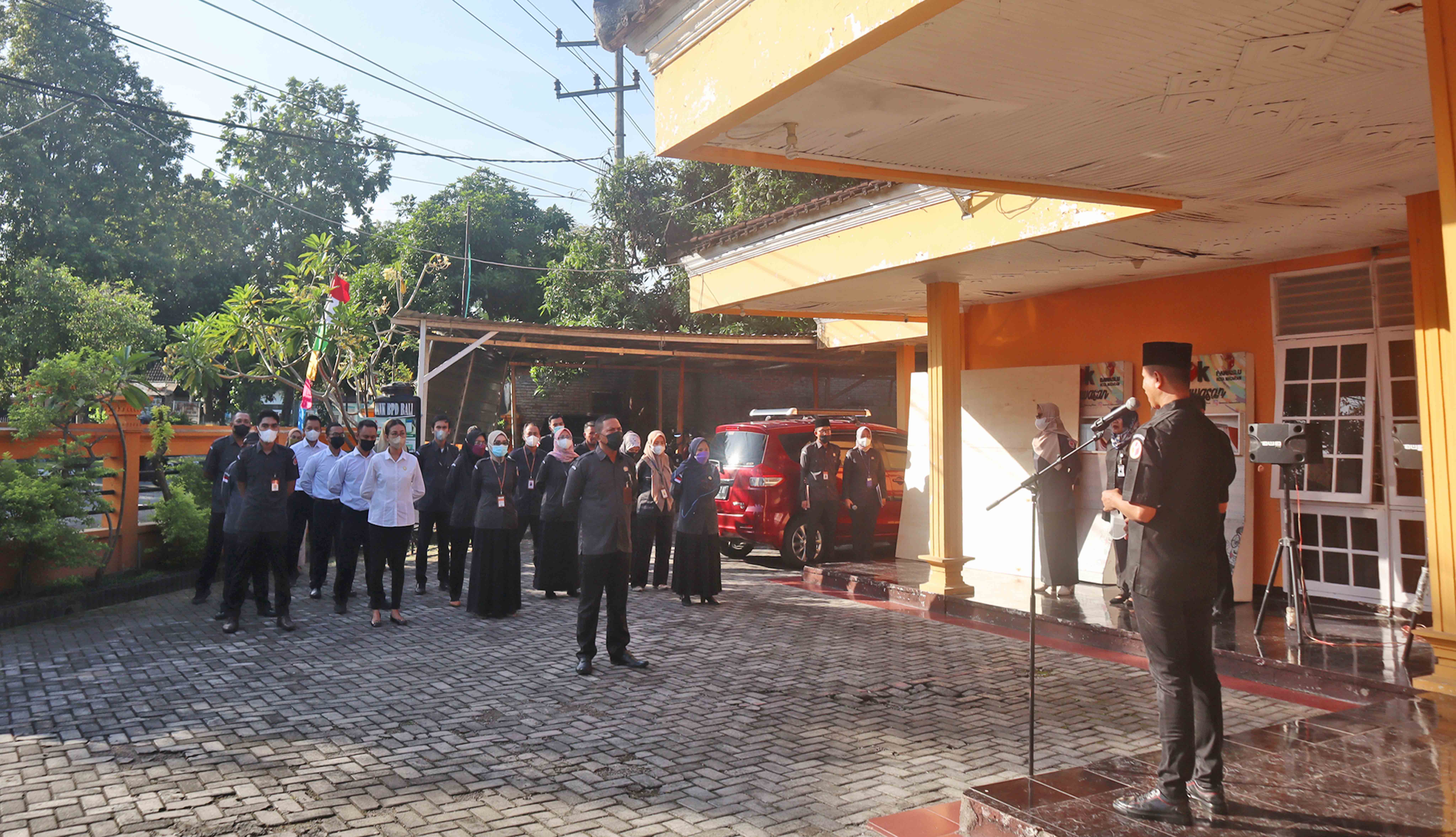 Laksanakan Apel Siaga, Bawaslu Kota Mataram Siap Awasi Pemilu 2024.