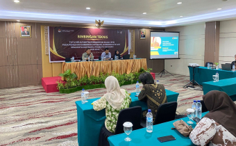 Efendi, Anggota Bawaslu Kota Mataram, Menjadi Narasumber pada Bimtek PPS se-Kota Mataram.