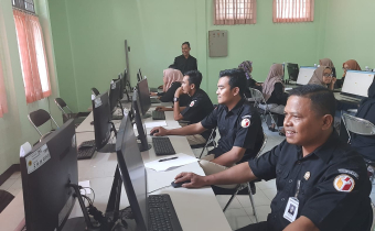 Bawaslu Kota Mataram Laksanakan Evaluasi PPNPNS