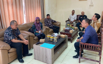 Bawaslu Kota Mataram Gandeng Disdukcapil Kota Mataram: Langkah Awal Menuju Pengawasan Pemutakhiran Daftar Pemilih Pilkada 2024 yang Akurat, Komprehensif dan Mutakhir.