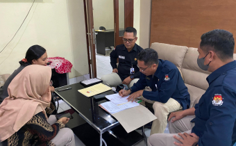 Pengawasan Keabsahan Dokumen